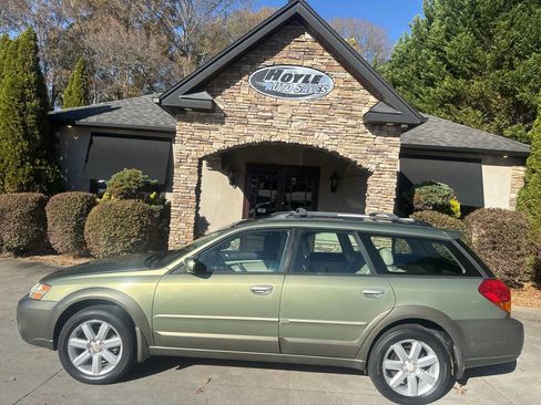 Used 2006 Subaru Outback 2.5i Limited image 2