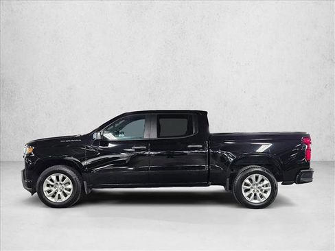 Used 2020 Chevrolet Silverado 1500 Custom w/ Custom Value Package image 9