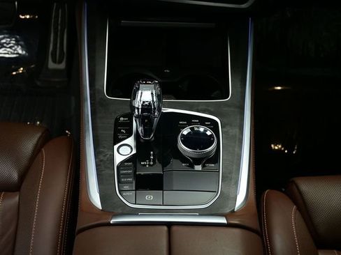 Used 2023 BMW X5 M50i w/ Executive Package image 38