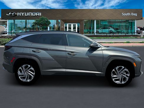 New 2026 Hyundai Tucson Limited AWD/4WD image 9
