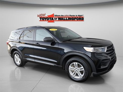 Used 2024 Ford Explorer XLT image 15