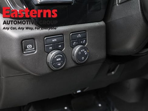 Used 2023 Chevrolet Silverado 1500 LT AWD/4WD image 22