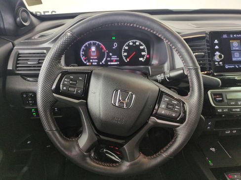 Used 2024 Honda Ridgeline Black Edition image 18