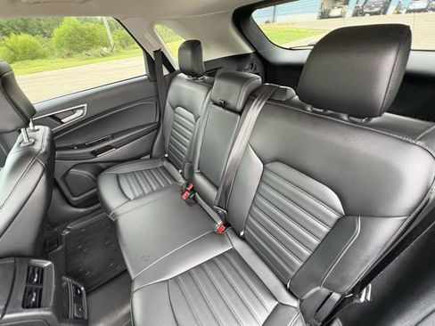Used 2020 Ford Edge SEL w/ Convenience Package image 22