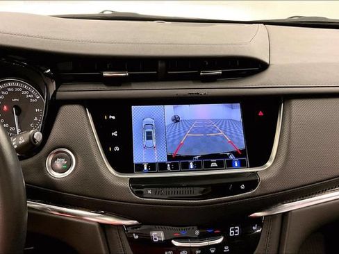 Used 2024 Cadillac XT5 Sportv w/ Technology Package AWD/4WD image 30