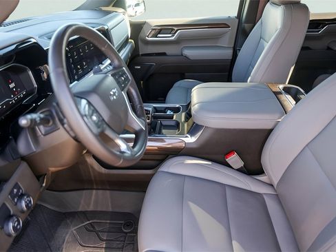 Certified 2023 Chevrolet Silverado 1500 RST w/ Convenience Package II image 12