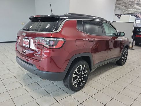 Used 2022 Jeep Compass Limited image 7