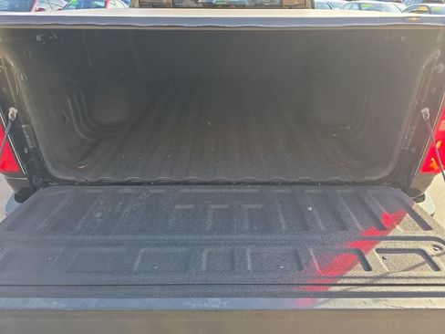 Used 2016 Chevrolet Colorado LT w/ Midnight Edition image 26