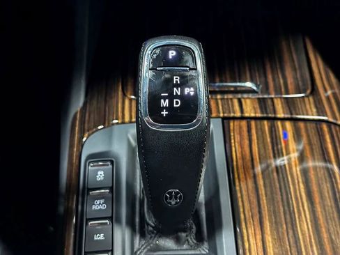 Used 2019 Maserati Levante S GranLusso AWD/4WD image 40