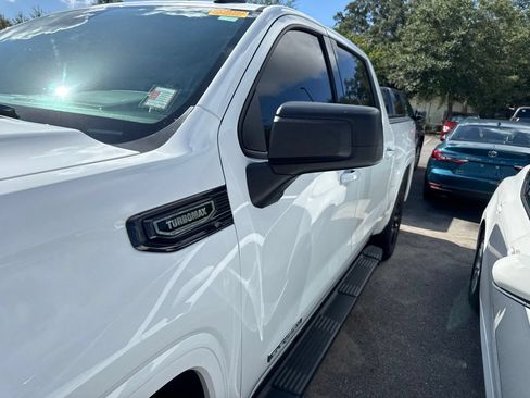 Used 2025 GMC Sierra 1500 Elevation w/ LPO, Elevation Black Package AWD/4WD image 5