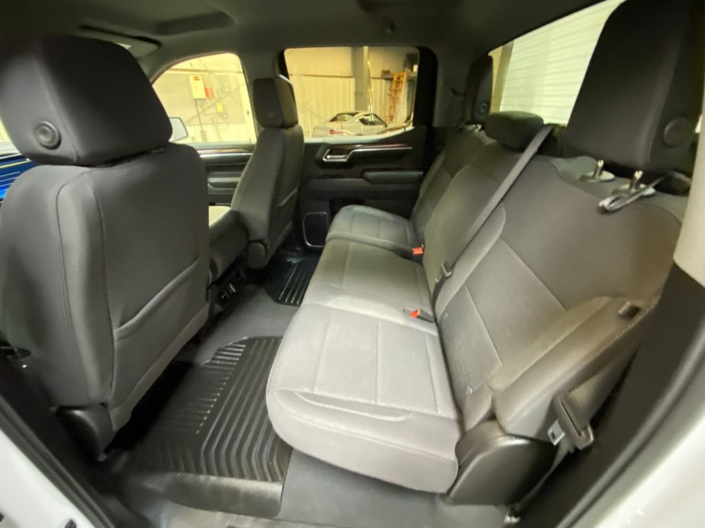 Used 2026 Chevrolet Silverado 1500 RST AWD/4WD image 25