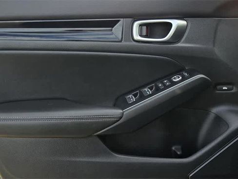 Used 2024 Honda Civic Touring image 16