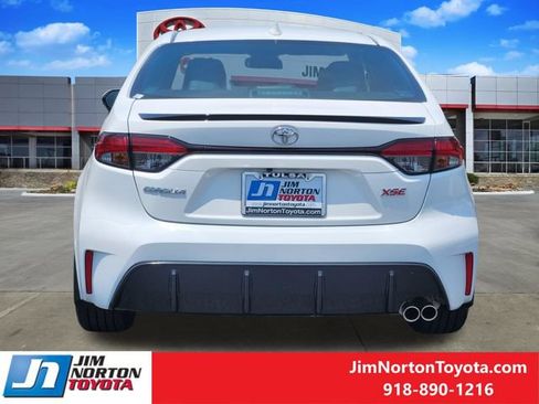 Used 2025 Toyota Corolla XSE FWD image 6