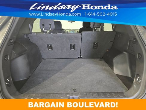 Used 2018 Chevrolet Equinox LT image 8