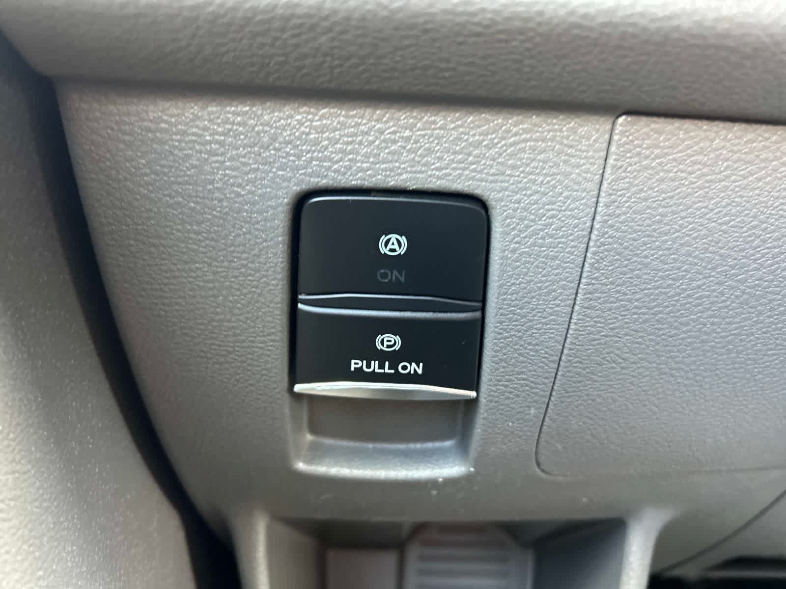 Used 2023 Ford Transit 350 XLT RWD image 27