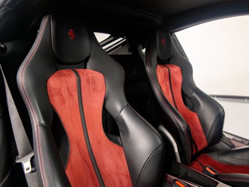 Certified 2020 Ferrari 488 Pista Coupe RWD image 35