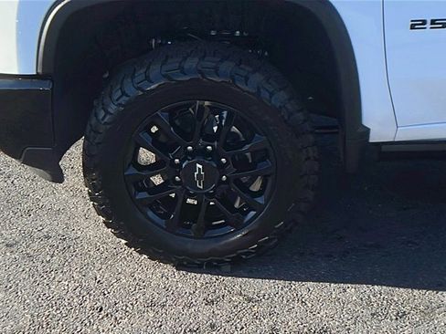 New 2026 Chevrolet Silverado 2500 LTZ image 9