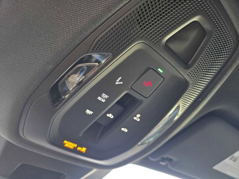 New 2025 Audi SQ5 Premium Plus image 34