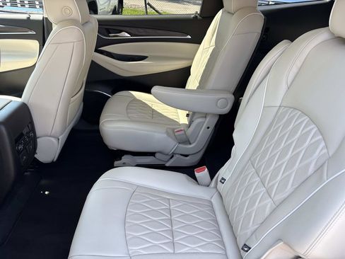 Used 2023 Buick Enclave Avenir w/ Avenir Technology Package image 31