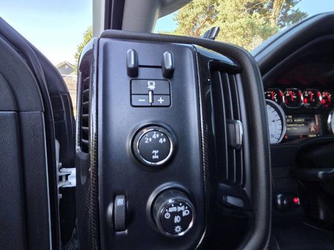 Used 2015 GMC Sierra 2500 SLT image 12