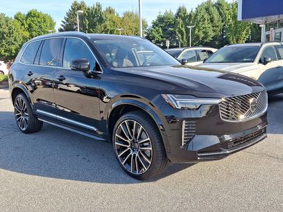 New 2026 Volvo XC90 B6 Plus w/ Protection Package
