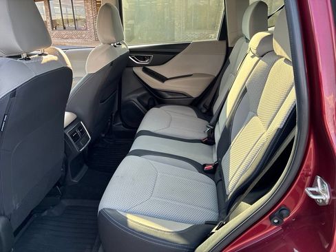 Certified 2022 Subaru Forester Premium AWD/4WD image 11