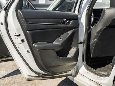 Used 2022 Honda Accord Sport image 36