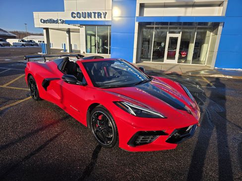 Used 2023 Chevrolet Corvette Stingray Premium Conv w/ Battery Protection Package image 2