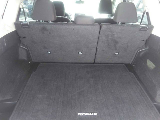 Used 2025 Nissan Rogue SV AWD/4WD image 9