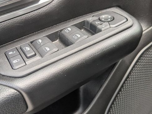 Used 2025 RAM 1500 Big Horn RWD image 12