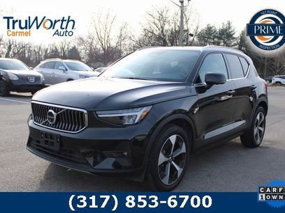 Used 2025 Volvo XC40 B5 Plus