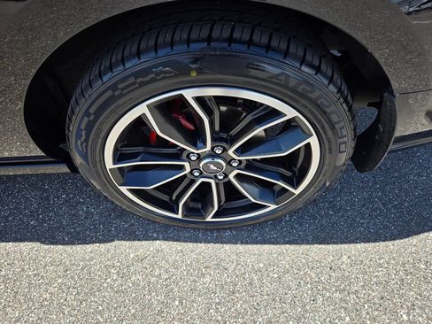 Used 2013 Ford Mustang GT Premium w/ Comfort Pkg RWD image 12