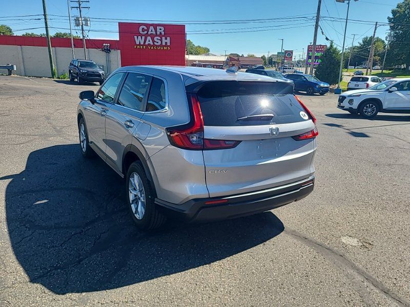 Used 2024 Honda CR-V EX image 4
