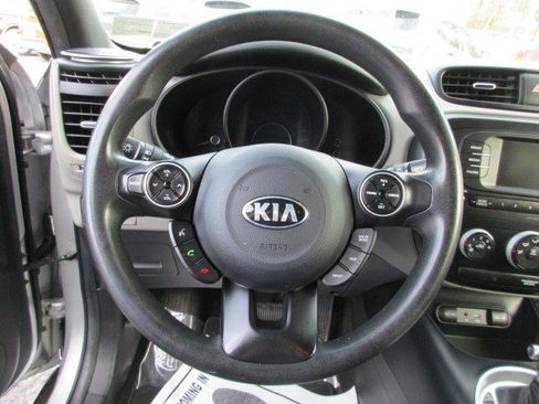 Used 2018 Kia Soul image 18