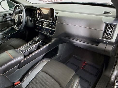 Certified 2023 Nissan Pathfinder Rock Creek image 32