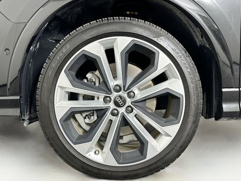 Used 2021 Audi Q3 2.0T Premium Plus image 11