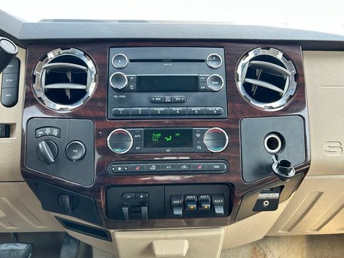 Used 2010 Ford F350 Lariat AWD/4WD image 17