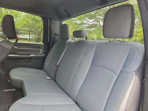 Used 2023 RAM 2500 Big Horn w/ Cold Weather Group AWD/4WD image 13