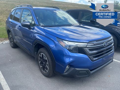 Used 2026 Subaru Forester Premium AWD/4WD image 1