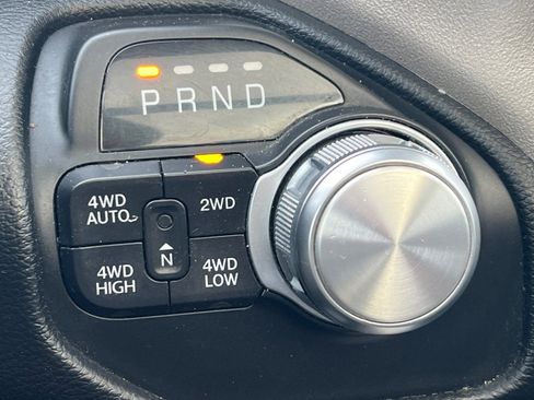 Used 2021 RAM 1500 Laramie image 22