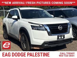 Used 2025 Nissan Pathfinder SV FWD 360° Tour