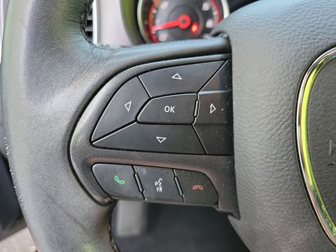 Used 2019 Dodge Charger SXT RWD image 21