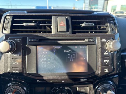 Used 2015 Toyota 4Runner Trail Premium image 19