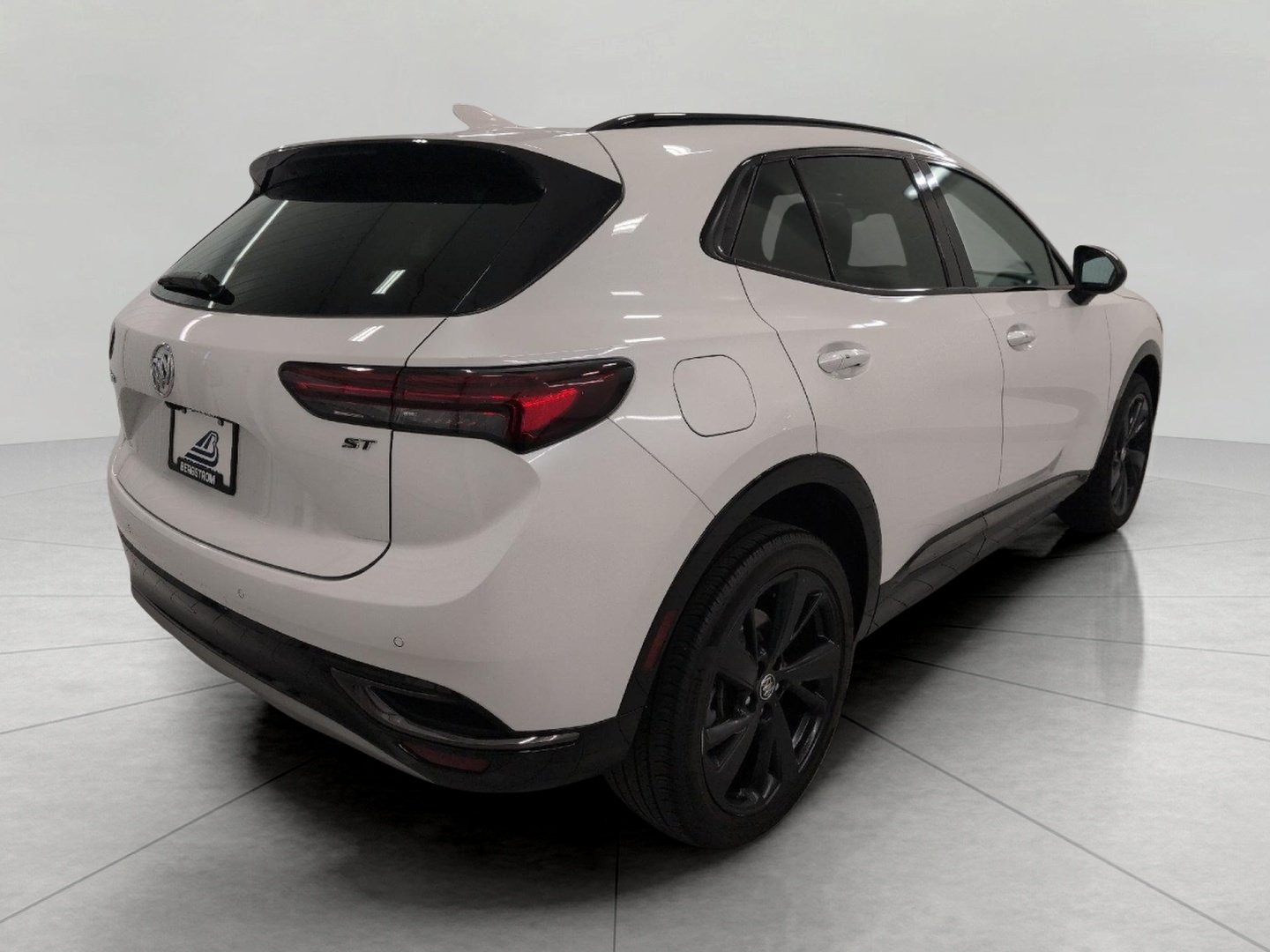 Used 2023 Buick Envision Preferred w/ Sport Touring Package AWD/4WD image 19