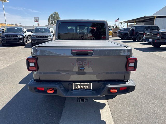 New 2026 Jeep Gladiator Mojave w/ Safety Group AWD/4WD image 4