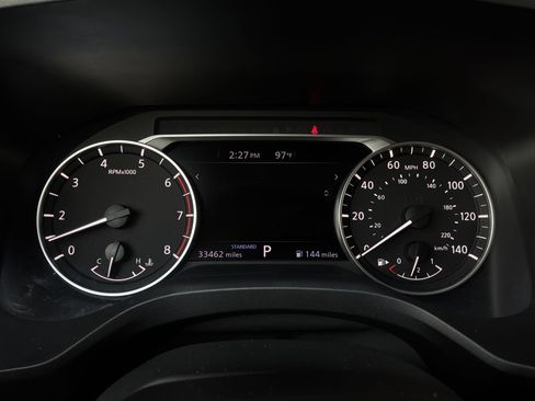 Used 2025 Nissan Rogue SV FWD image 37
