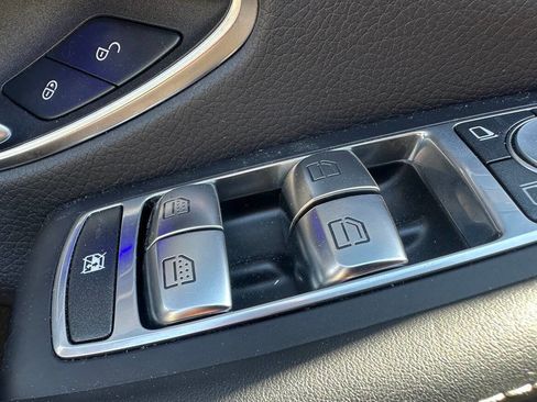 Used 2020 Mercedes-Benz S 450 Sedan w/ AMG Line Exterior image 29