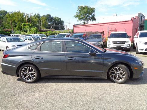 Used 2023 Hyundai Sonata SEL w/ Convenience Package FWD image 13