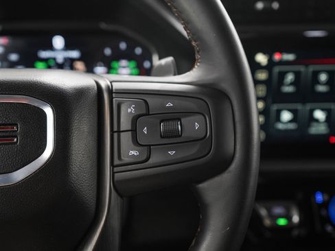 Used 2024 GMC Sierra 1500 AT4 w/ Technology Package AWD/4WD image 27