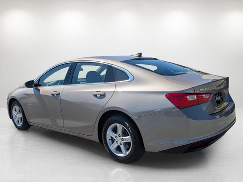 Used 2023 Chevrolet Malibu LS FWD image 7